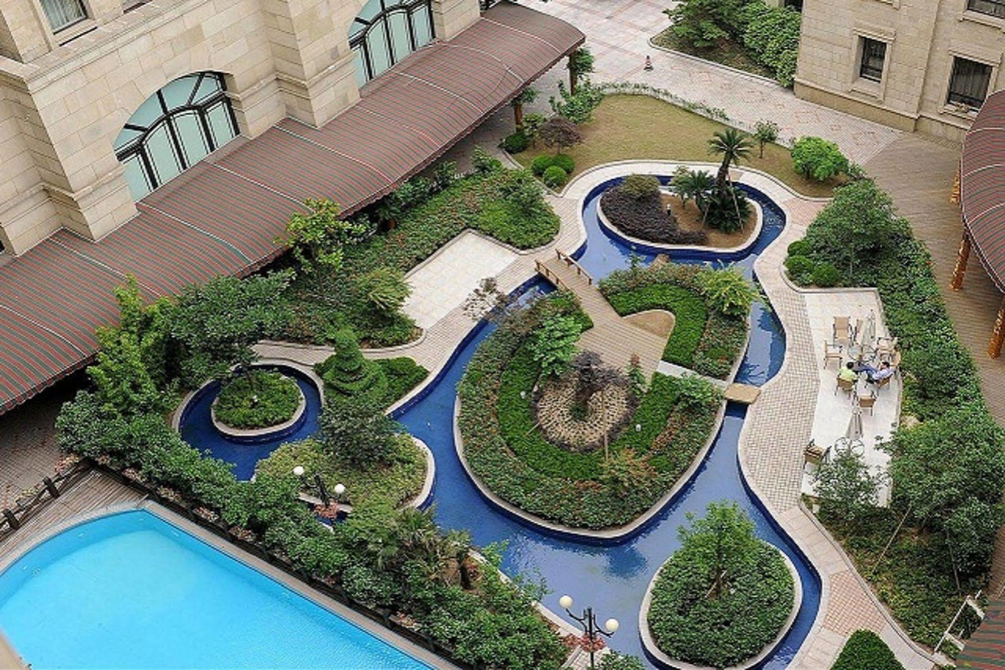 Grand Madison Shanghai Jinqiao エクステリア 写真
